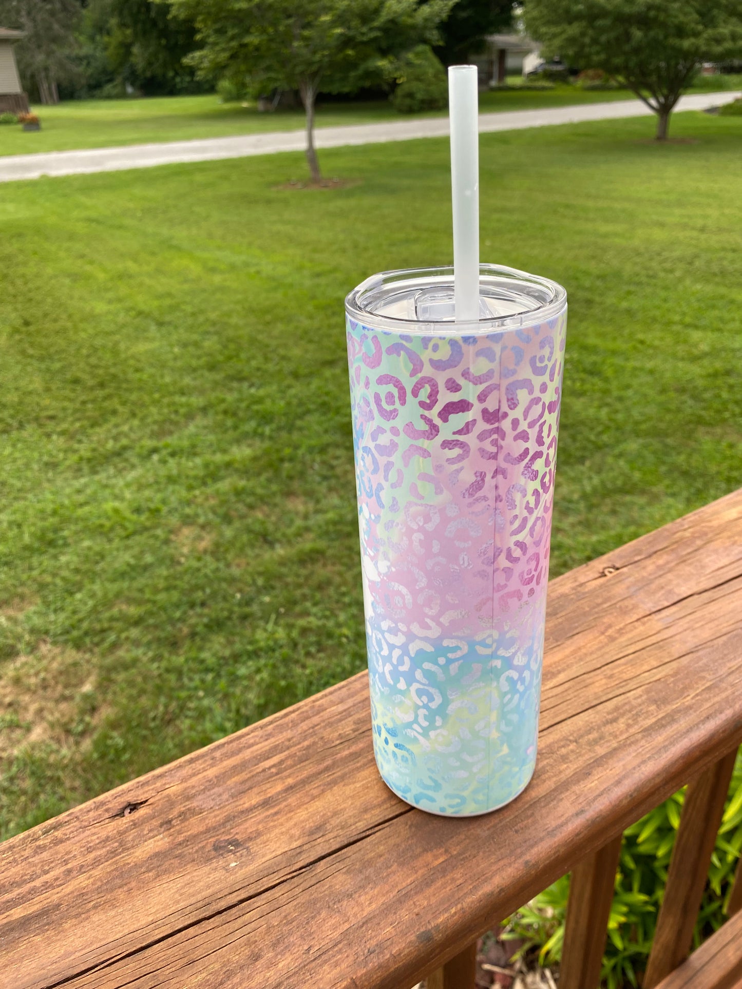 Sippin Pretty Tumbler - #MomLife Shimmer